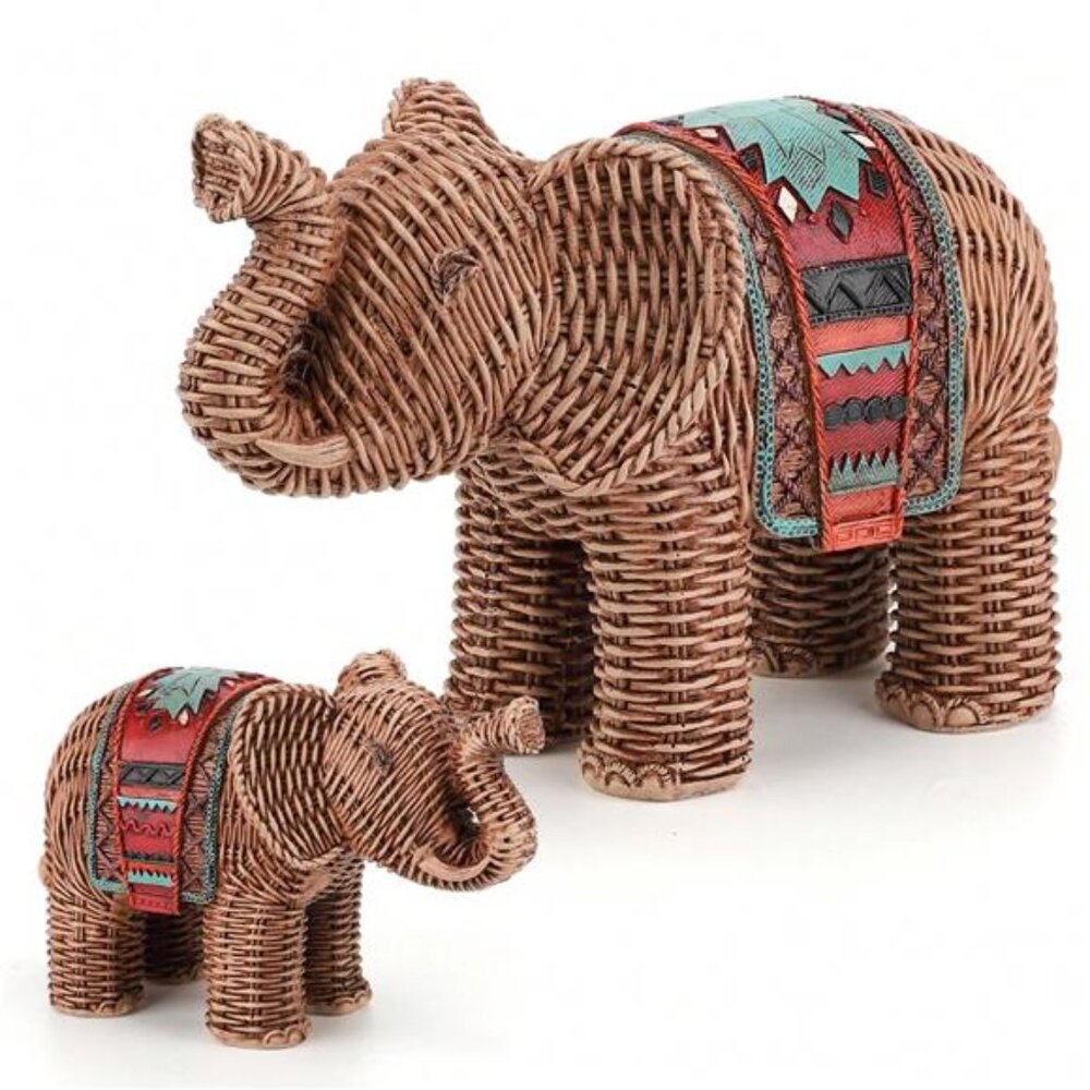 Brand New Set Of 2 Rattan Elephant Figurine - Gem